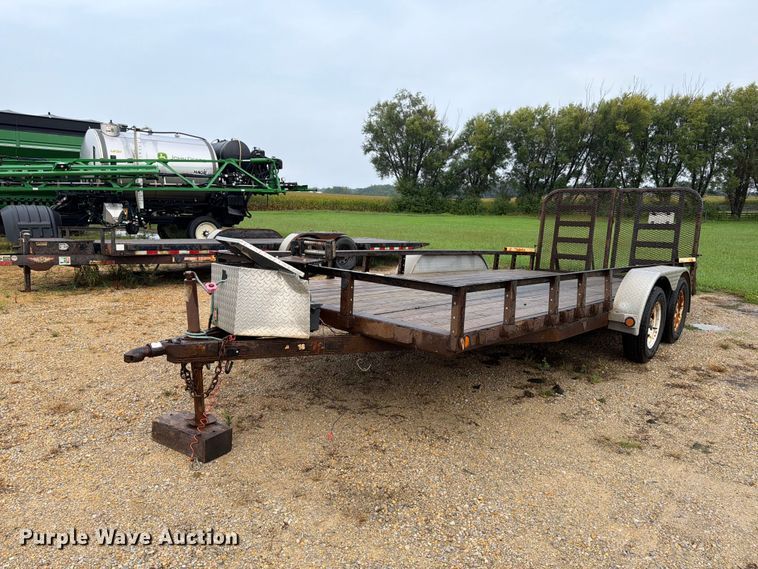 2018 Pj Trailers utility trailer - FT7508
