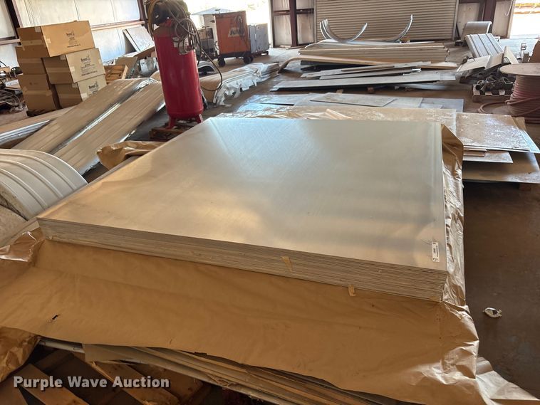(41) sheets of aluminum - JM9449