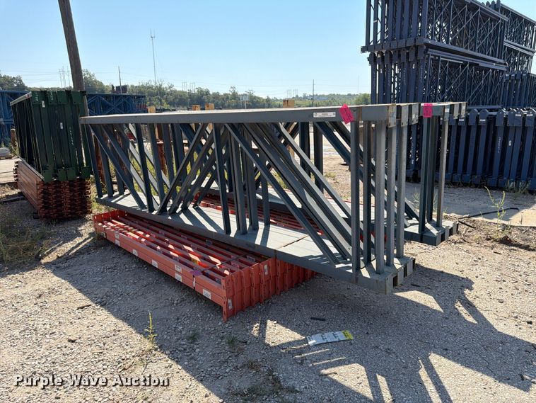 T-Bolt pallet racking - MQ9094