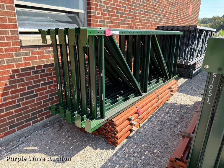 Ridg-U-Rak  pallet racking - MQ9101