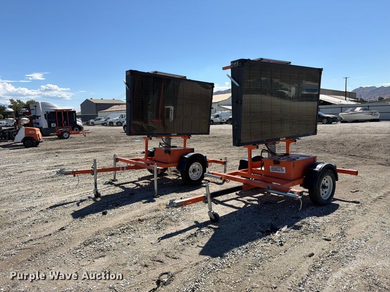 (2) 2020 Wanco WVT3 message board trailers - YA4673