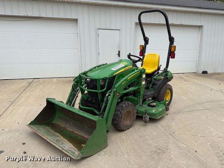 2021 John Deere 1023E MFWD tractor - YA5172