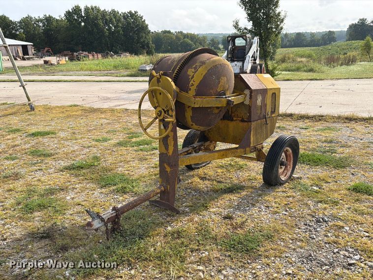 Stow CM6 concrete mixer - DZ4789