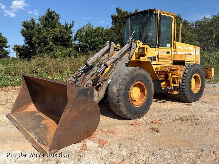 1995 Volvo L90B wheel loader - EF1356