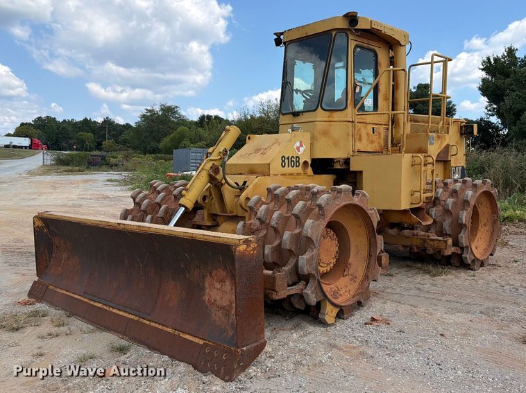 1992 Caterpillar 816B soil compactor - EF1357