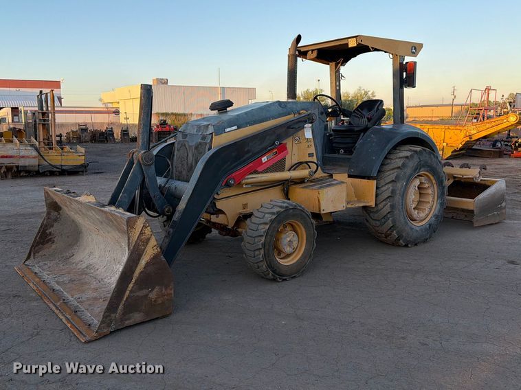 2014 John Deere 210KEP landscape tractor - EL2645