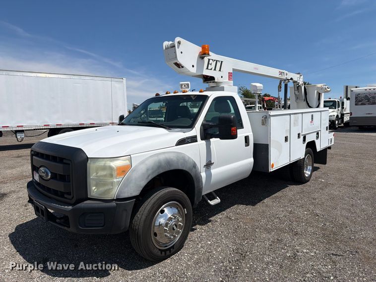 2011 Ford F450 Super Duty bucket truck - FB5088