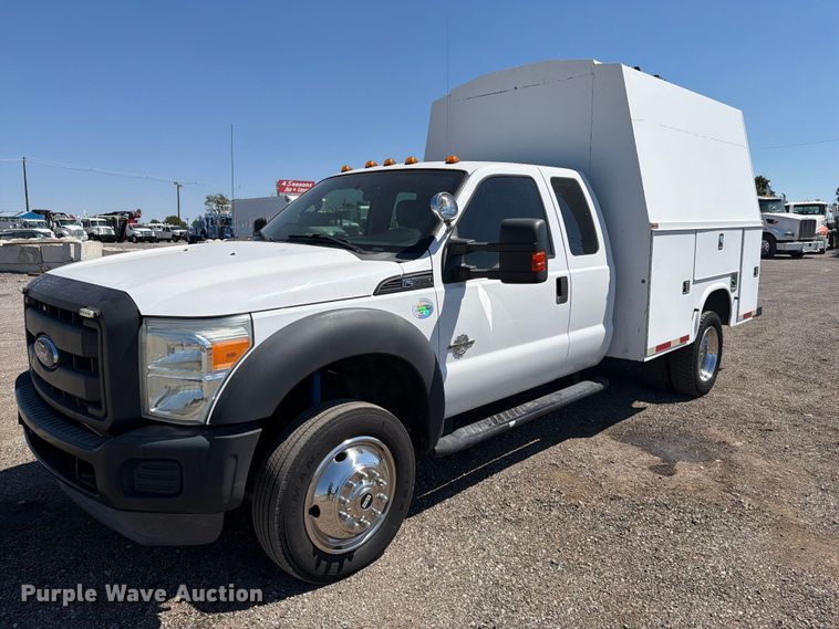 2012 Ford F550 super duty utility / service truck - FB5112