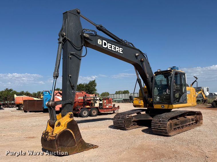 2012 John Deere 180G excavator - FB6899