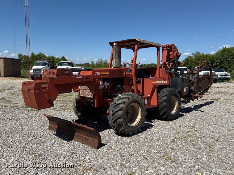 1999 Ditch Witch 7610DD trencher - FC4339
