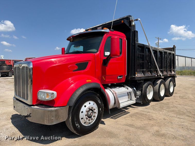 2016 Peterbilt 567 dump truck - FI0404