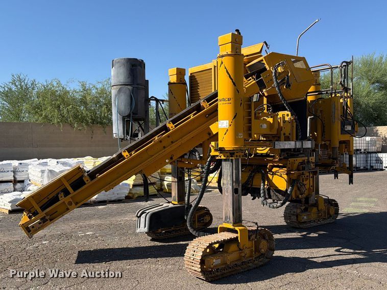 2005 Gomaco GT-3600 slipform paver - FI2011