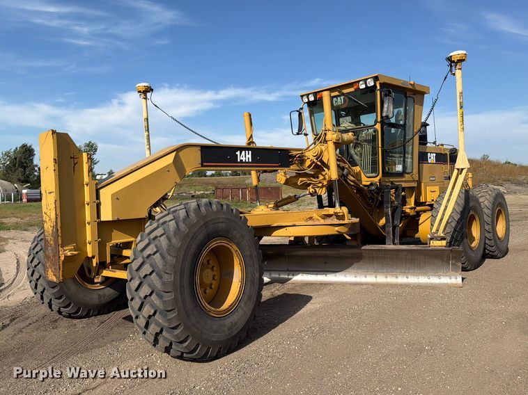 2001 Caterpillar 14H motor grader - FJ0505