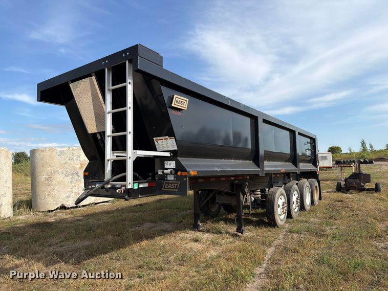 2018 East end dump trailer - FJ0515