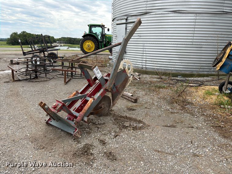 Silt fence plow - FK3614