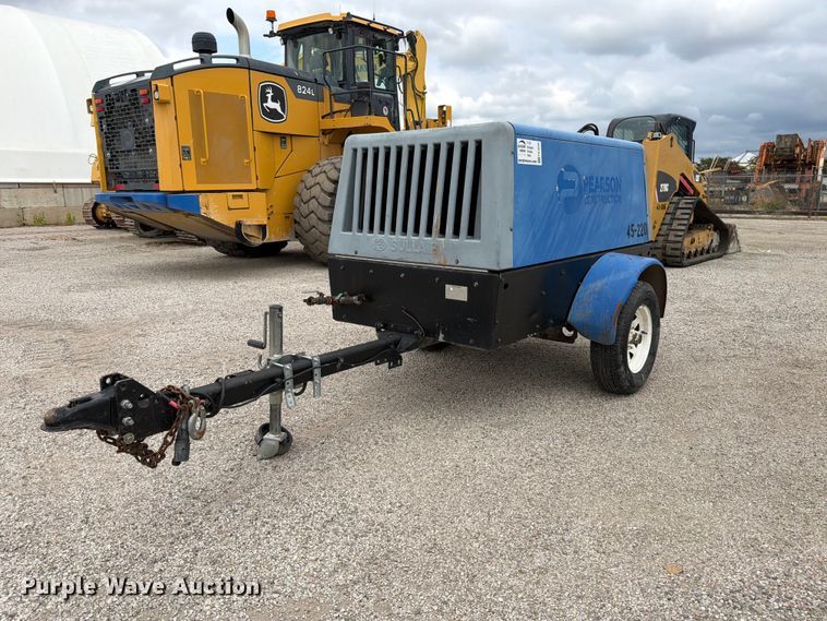 Sullair 185DPQCAT air compressor - FK3699