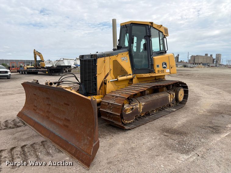 2010 John Deere 750J dozer - FK3704