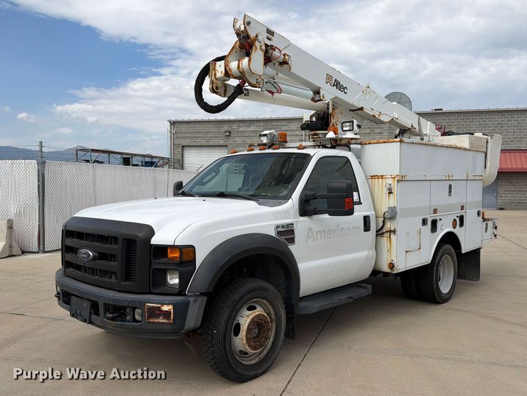 2008 Ford F550 bucket truck - FK4583