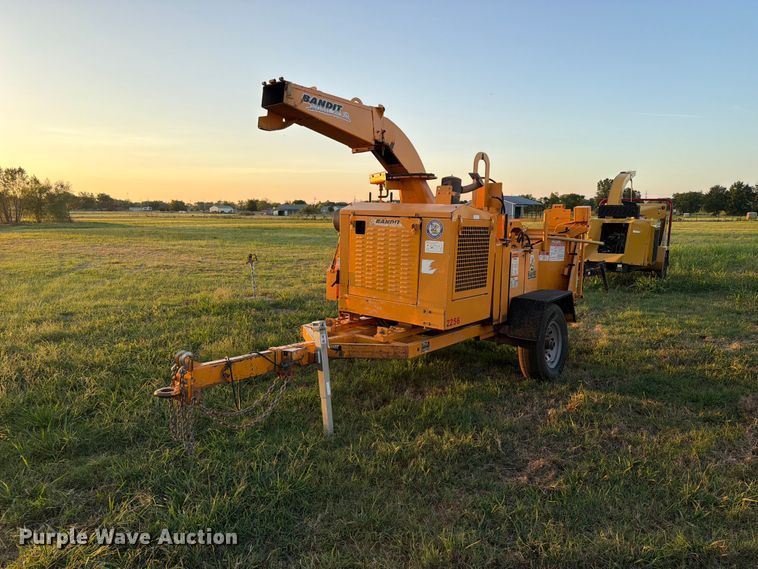 2015 Bandit 990 Wood Chipper - FK5133