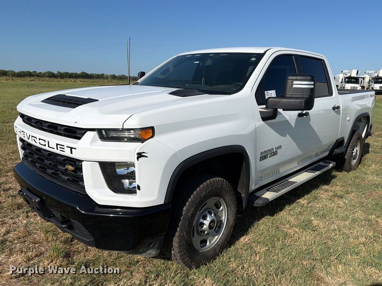 2022 Chevrolet Silverado 2500HD Crew Cab pickup truck - FK5164