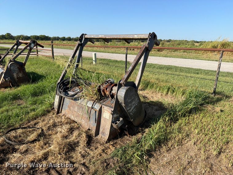 Loftness skid steer mulcher - FK5168