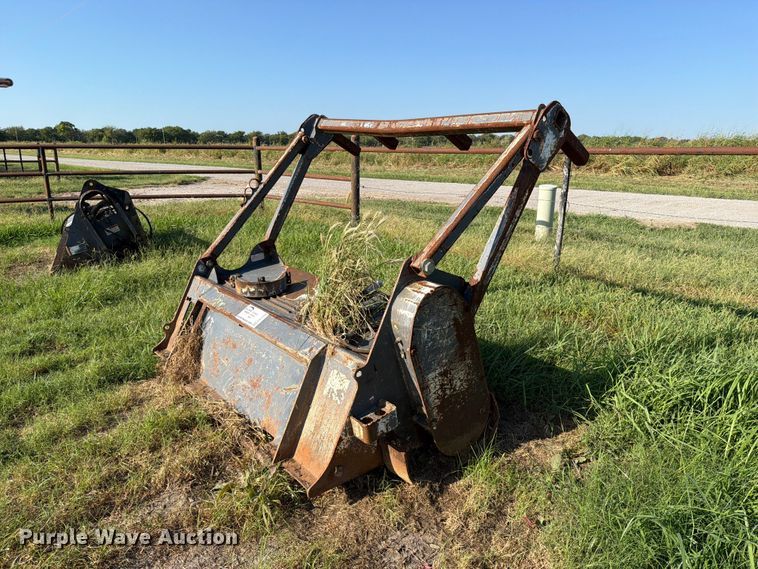 Loftness skid steer mulcher - FK5169