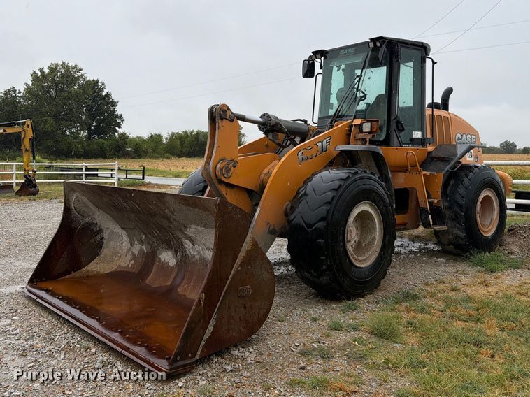 2012 Case 821F wheel loader - FN2593