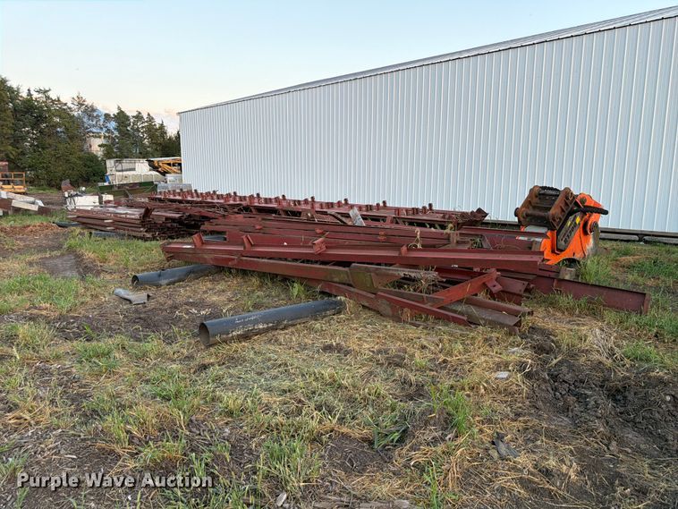 Red iron building materials   - FP3077