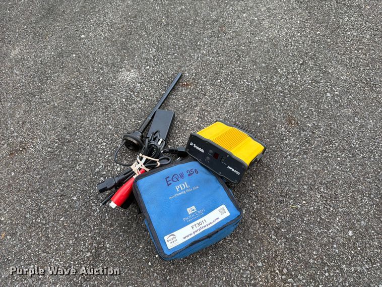Trimble PDL4535 surveying equipment - FT3011