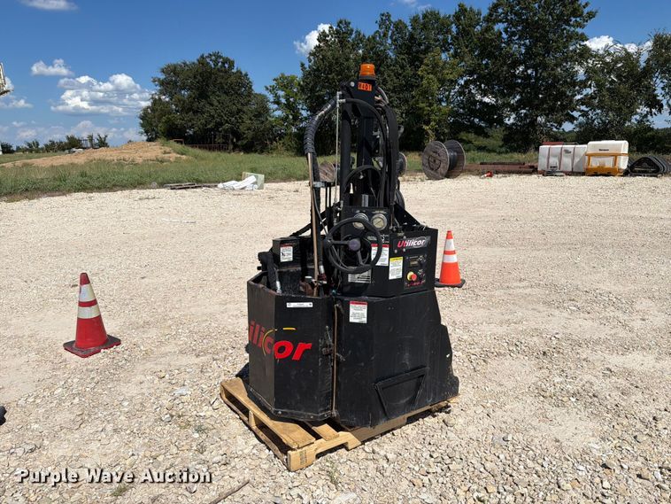 2017 Utilicor MINICOR3 skid steer core drill - FT6244
