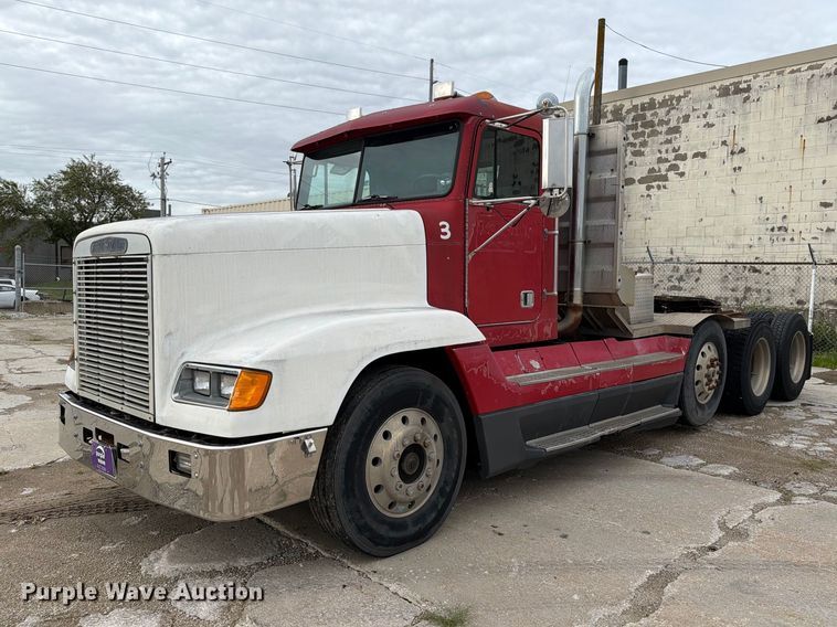 1991 Freightliner USF-1E semi truck - FT8107