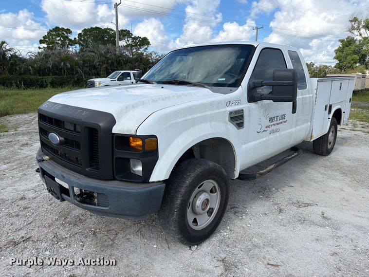 2008 Ford F350 Super Duty Ext. Cab utility bed pickup truck - DV7336