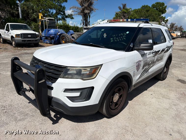 2017 Ford Explorer Police SUV - DV7359