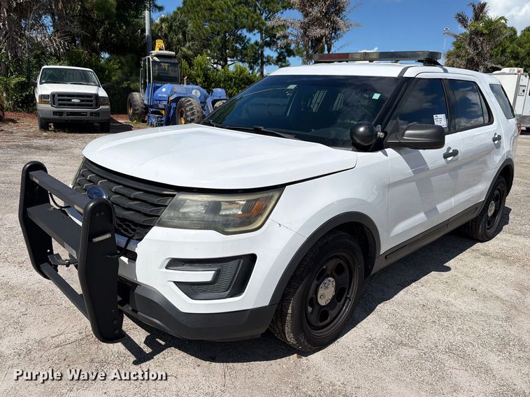 2016 Ford Explorer Police SUV - DV7363