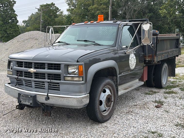 1999 Chevrolet C3500 HD dump bed pickup truck - DZ4879