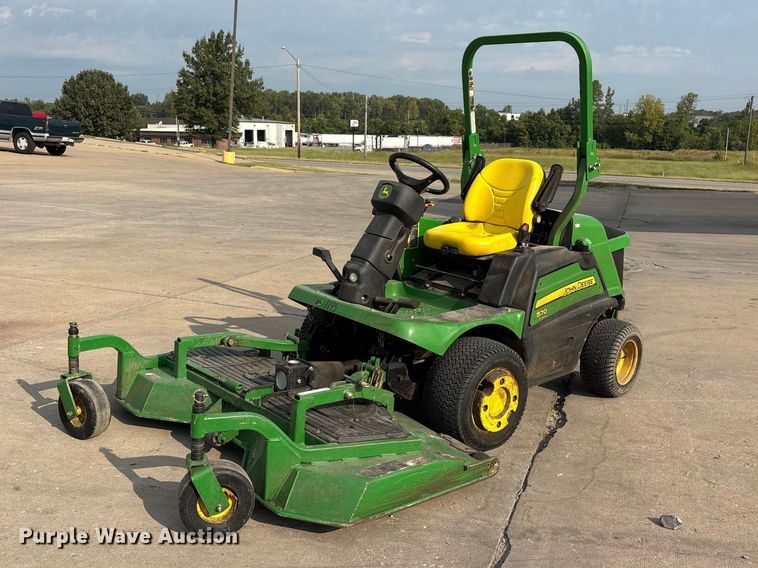 John Deere 1570 ZTR lawn mower - ER3307