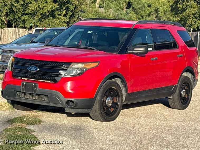 2015 Ford Explorer Police SUV - ES8125