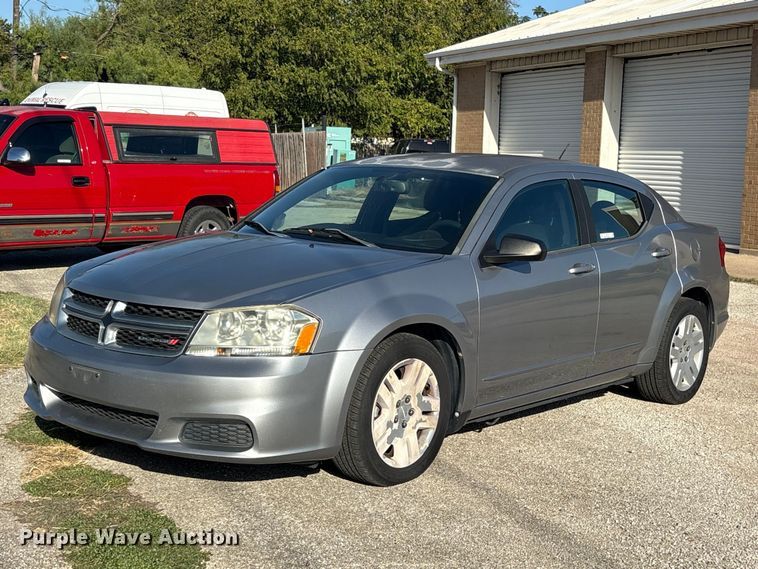 2013 Dodge Avenger Sedan - ES8128