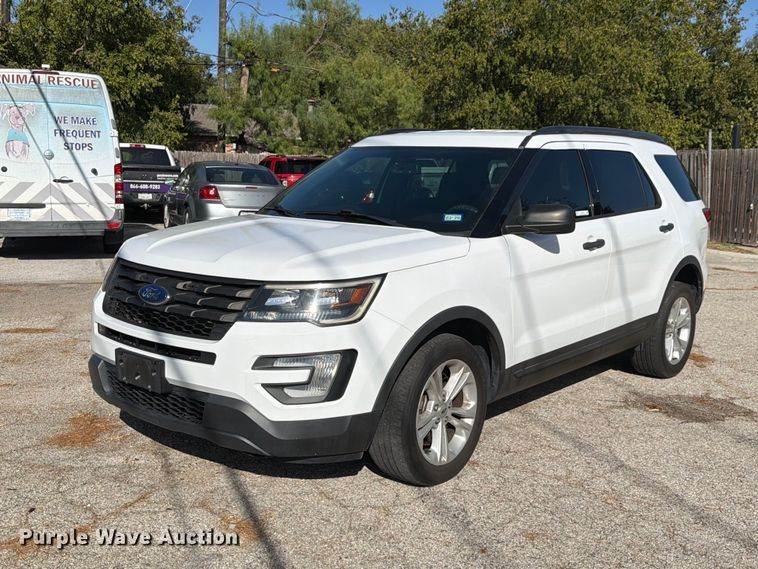 2019 Ford Explorer Police SUV - ES8130
