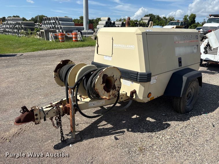 1998 Ingersoll Rand P185WJD air compressor - EU0854