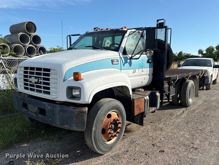 1999 Chevrolet C7 flatbed truck - EU0857
