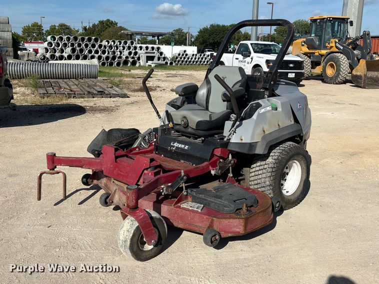 eXmark Lazer Z ZTR lawn mower - EU0859