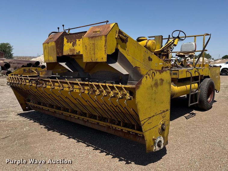 Etnyre chip spreader - EW4587