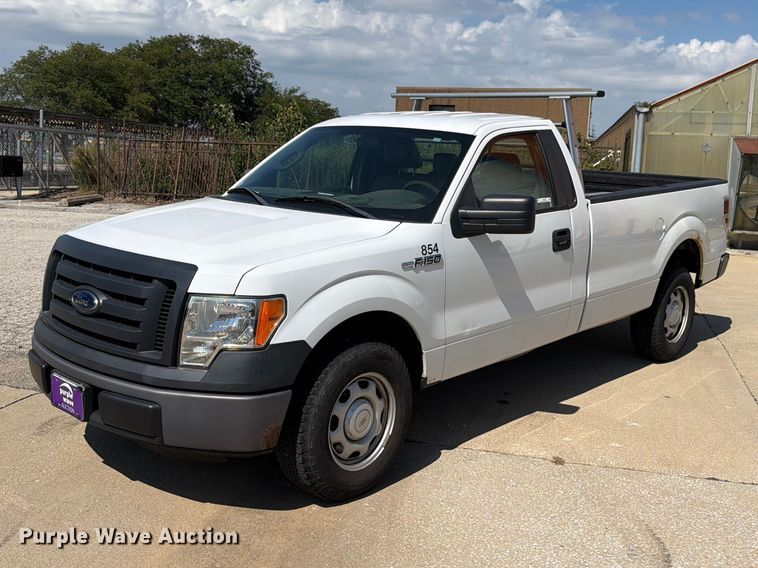 2012 Ford F150 pickup truck - EX4609