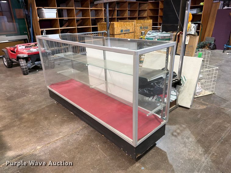 Glass display case - FB8935