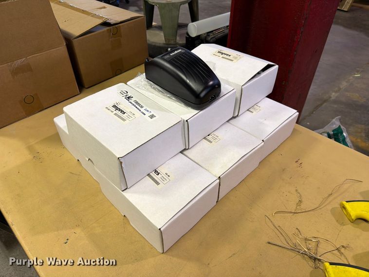 (9) Impres chargers - FB8936