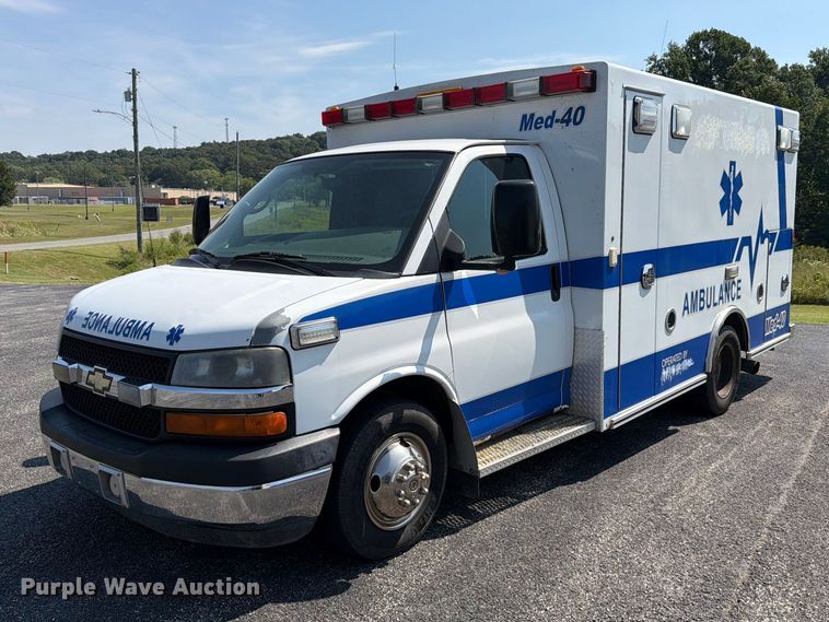 2012 Chevrolet Express G3500 ambulance - FC3337