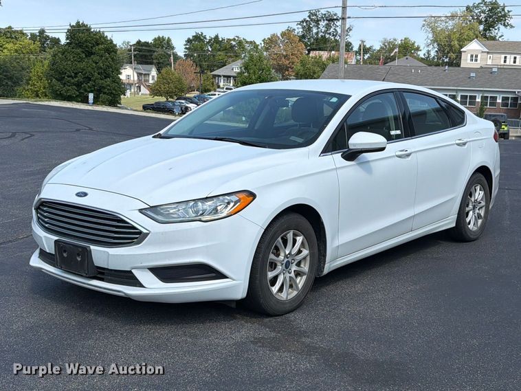 2018 Ford Fusion S  - FT6276