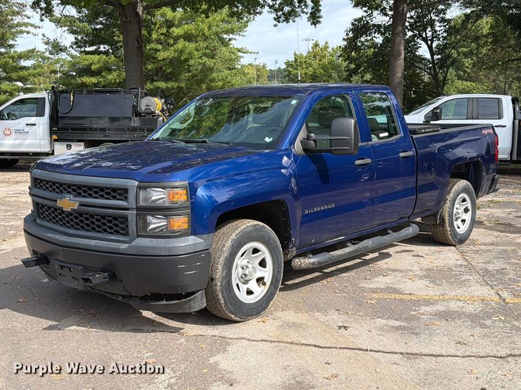 2014 Chevrolet Silverado 1500 Ext. Cab pickup truck - FT6292