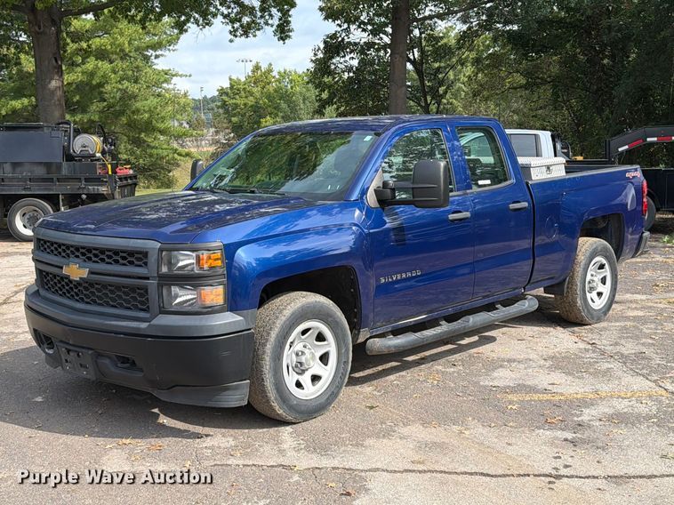 2014 Chevrolet Silverado 1500 Ext. Cab pickup truck - FT6293